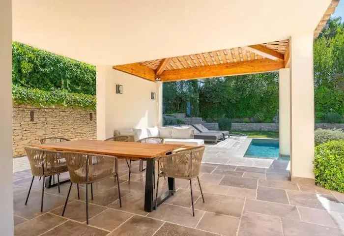 Charming House - Ac - 4br-8p - 别墅