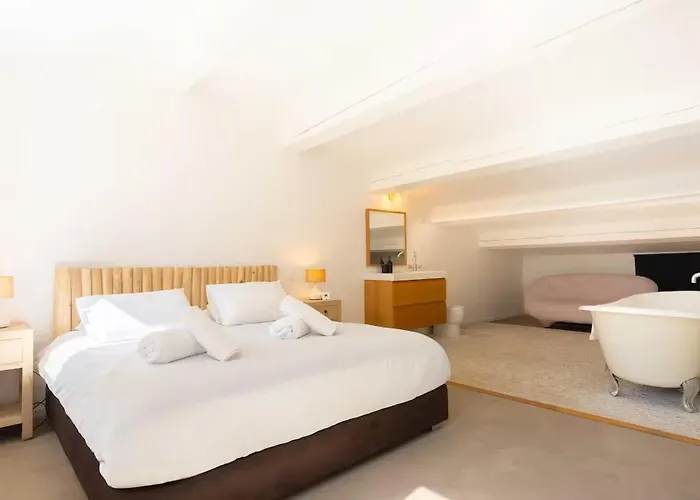 Charming House - Ac - 4br-8p - *