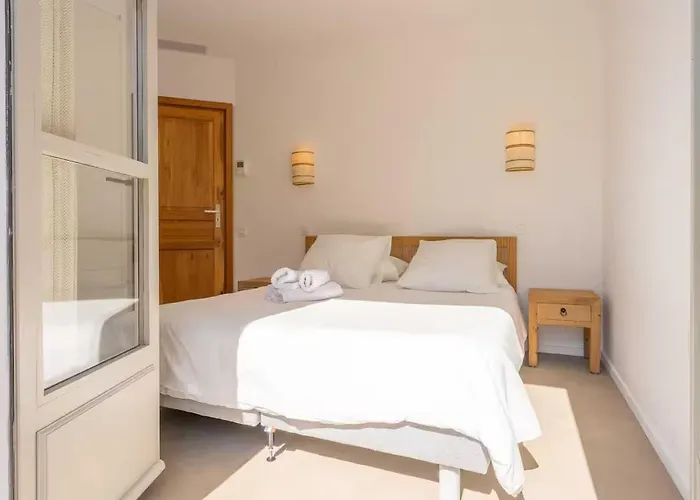 Charming House - Ac - 4br-8p -